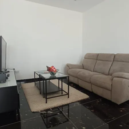 Bugibba - Penthouse With Terrace