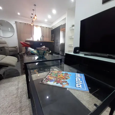 Bugibba - Penthouse With Terrace Apartman San Pawl il-Baħar