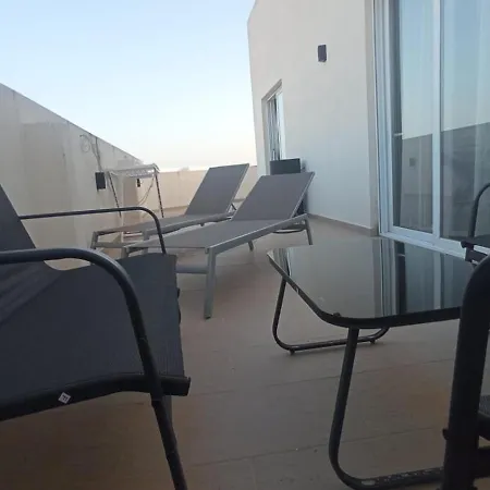 Lejlighed Bugibba - Penthouse With Terrace